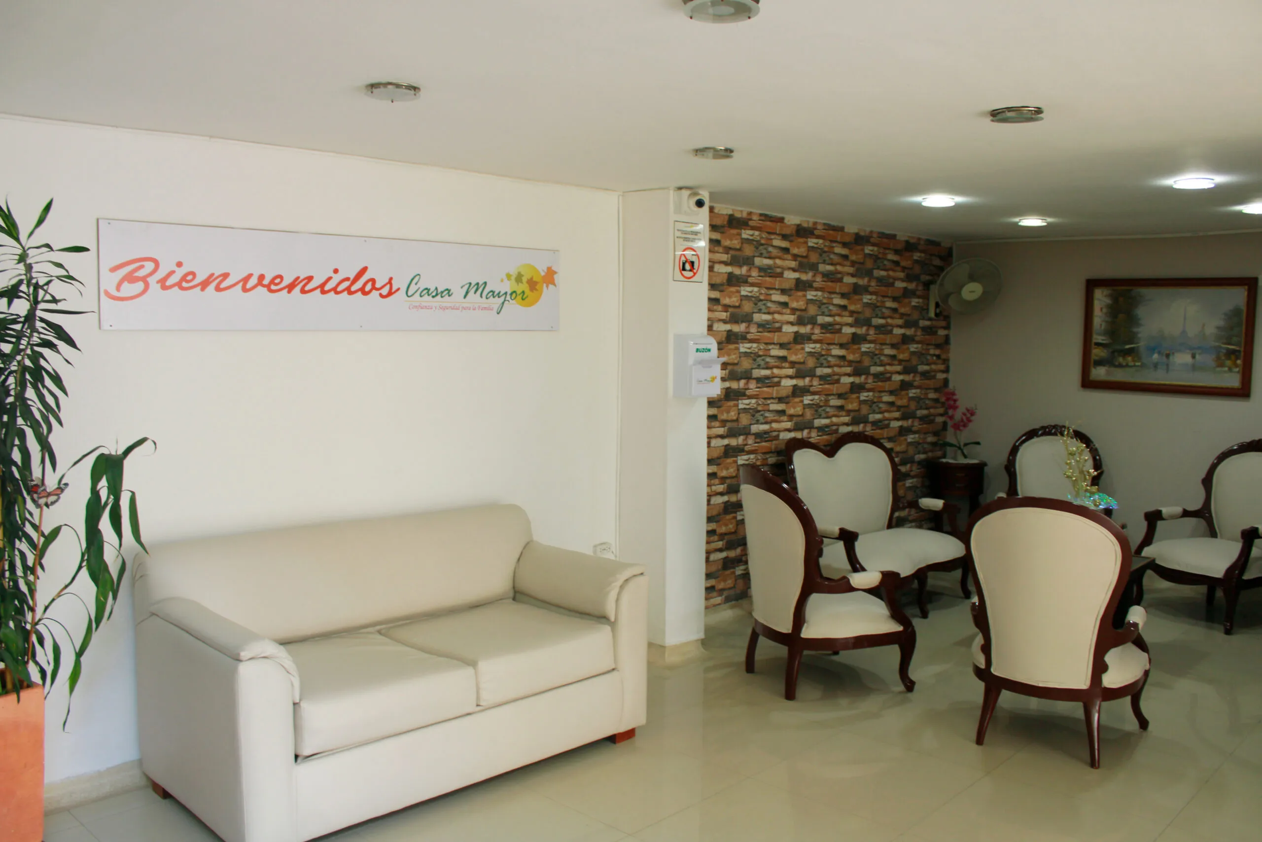 Foto de Centro Gerontológico Cabecera Casa Mayor